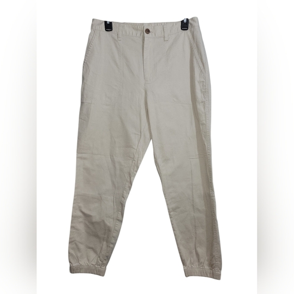 GAP Pants - NWOT GAP Girlfriend Jogger Pants Size 10 Khaki Beige 100% Cotton Elastic Waist
